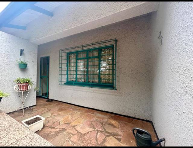 4 BEDROOM HOUSE FOR SALE IN VANDERBIJLPARK CW 2